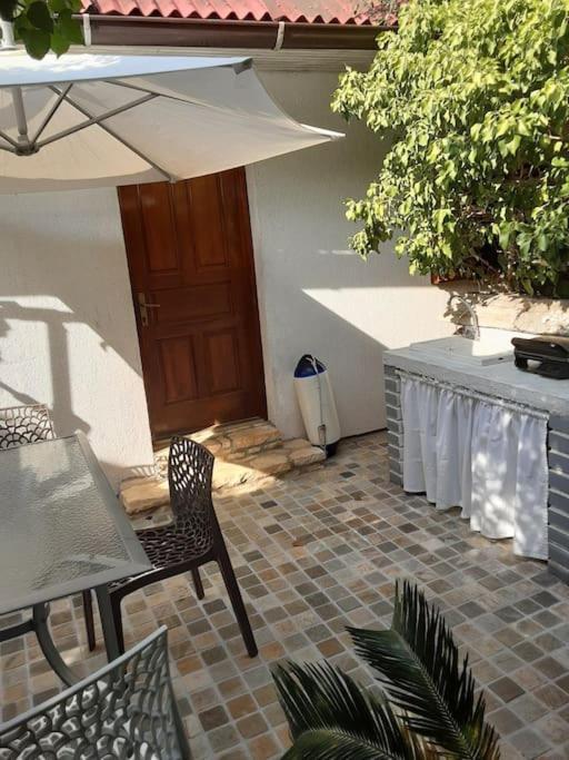 Studio Apartman Tomi - Seaview Vis Dış mekan fotoğraf